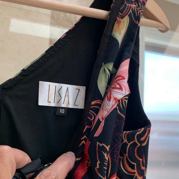 Perfect Summer Party Dress! - Picture 2 of 3